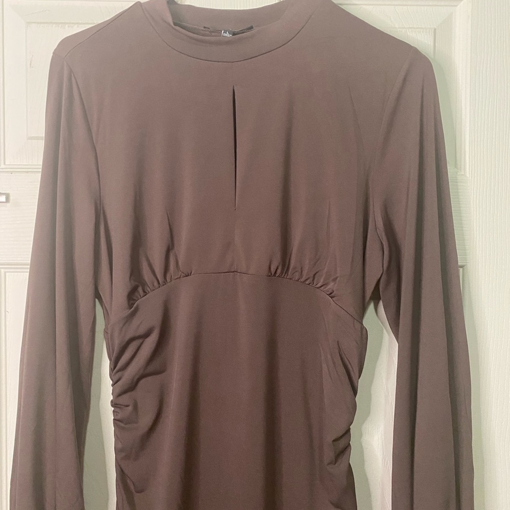 Brown dress